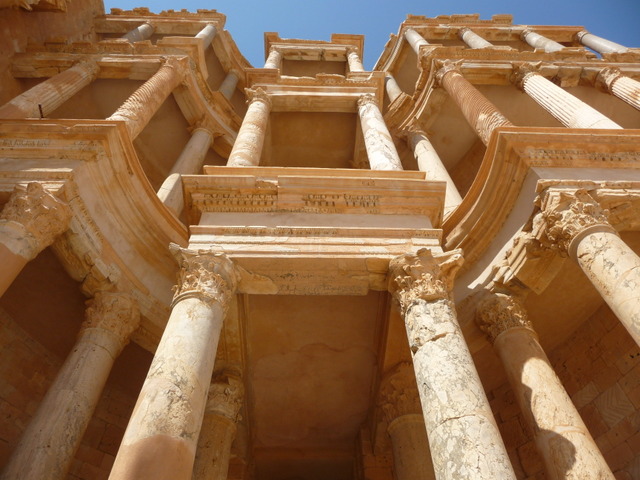 l-sabratha_theatre.jpg